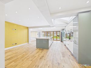 Photo 8- click for photo gallery